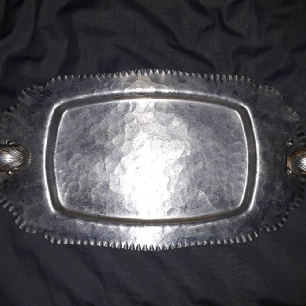 Continental Mark hand wrought silverlook aluminum serving tray
